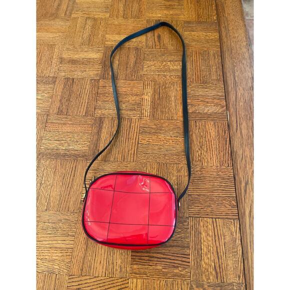 Vintage Salvatore Ferragamo patent leather Crossbody - Picture 2 of 7